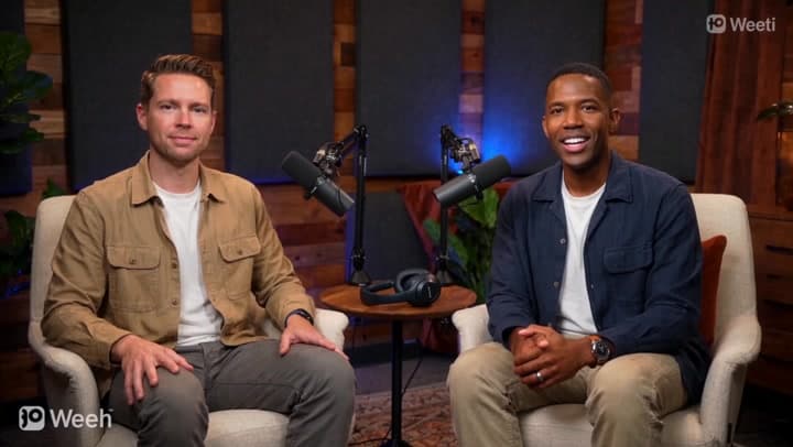 Podcast Product Review: product showcase video example